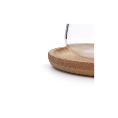 Taza borosilicato con plato de bambú en Cafés La Mexicana